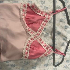 Y2k pink top
